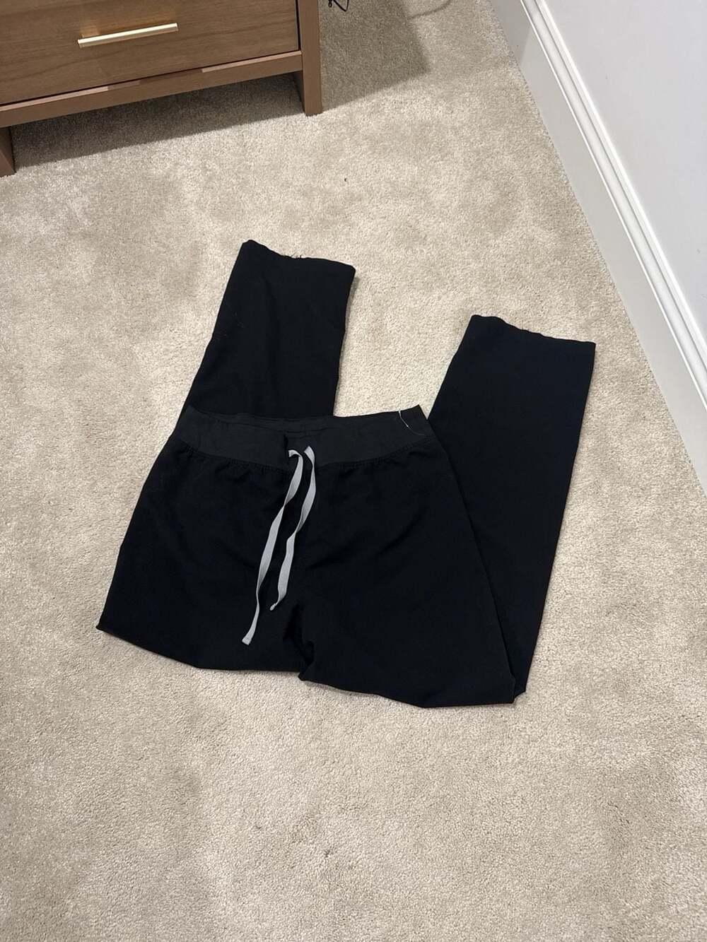 FIGS Yola Straight Leg Scrub Pants Black Size L